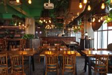 The Irish House - Bandra Kurla Complex - Mumbai
