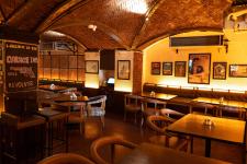 Garage Inc. Public House - Colaba - Mumbai
