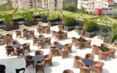 Bombay Breeze Cafe - 4 Bungalows - Andheri West - Mumbai