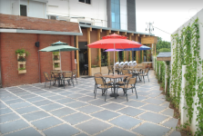 Aura Cafe - Jubilee Hills - Hyderabad