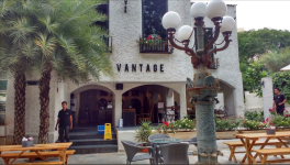 Le Vantage Cafe Bar - Jubilee Hills - Hyderabad