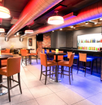 V Bar - Hilton Garden Inn - Palayam - Trivandrum