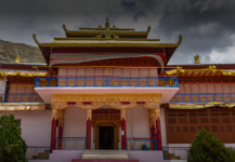 Samstanling Monastery - Sumur