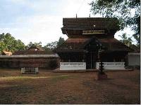 Azhakodi Devi Temple - Kozhikode