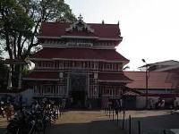 Paramekavu Bhagavathy Temple - Thrissur