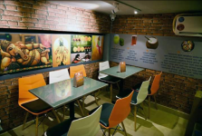 Swad Maharashtracha - Lokhandwala - Mumbai