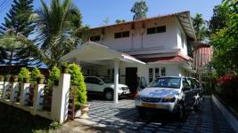 Lizmerry Casa - Munnar