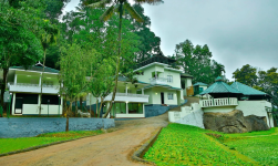Aruvi Resorts - Munnar