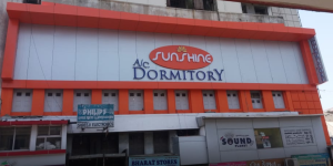 Sunshine Dormitory Hotel - Zaveriwad Rilief Road - Ahemdabad