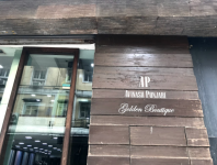 Golden Boutique - Colaba - Mumbai