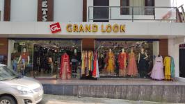 Grand Look Wedding Shopping Mall - Chamba