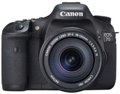 Canon EOS 7D (Body with EFS 18135 mm IS II Lens) DSLR Camera Image