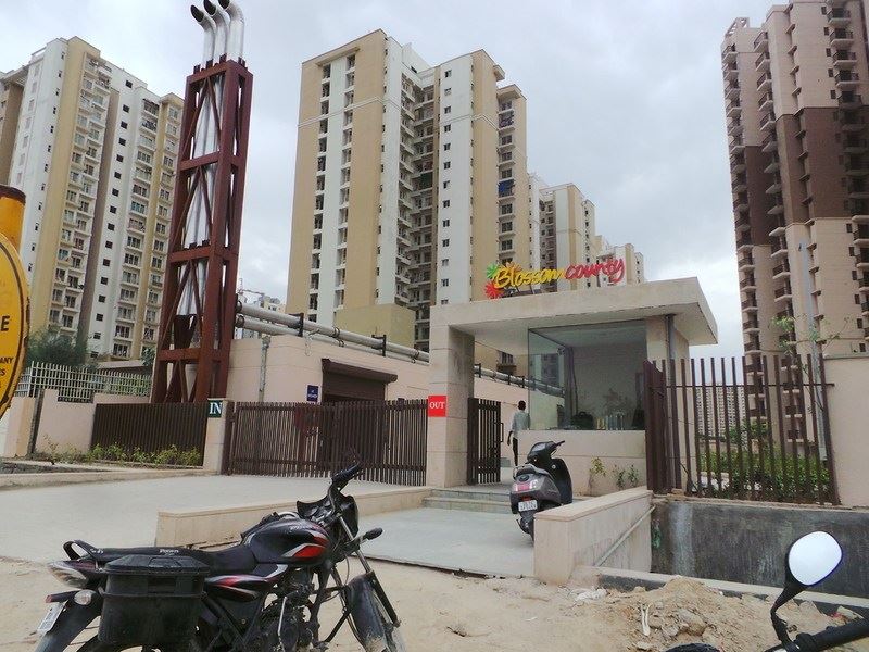 Logix Blossom County - Sector 137 - Noida Image