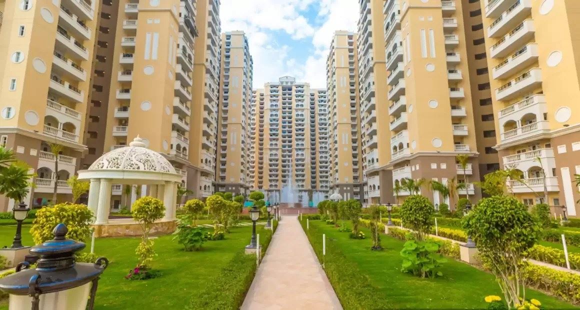 Purvanchal Royal City - Chi 5 - Greater Noida Image